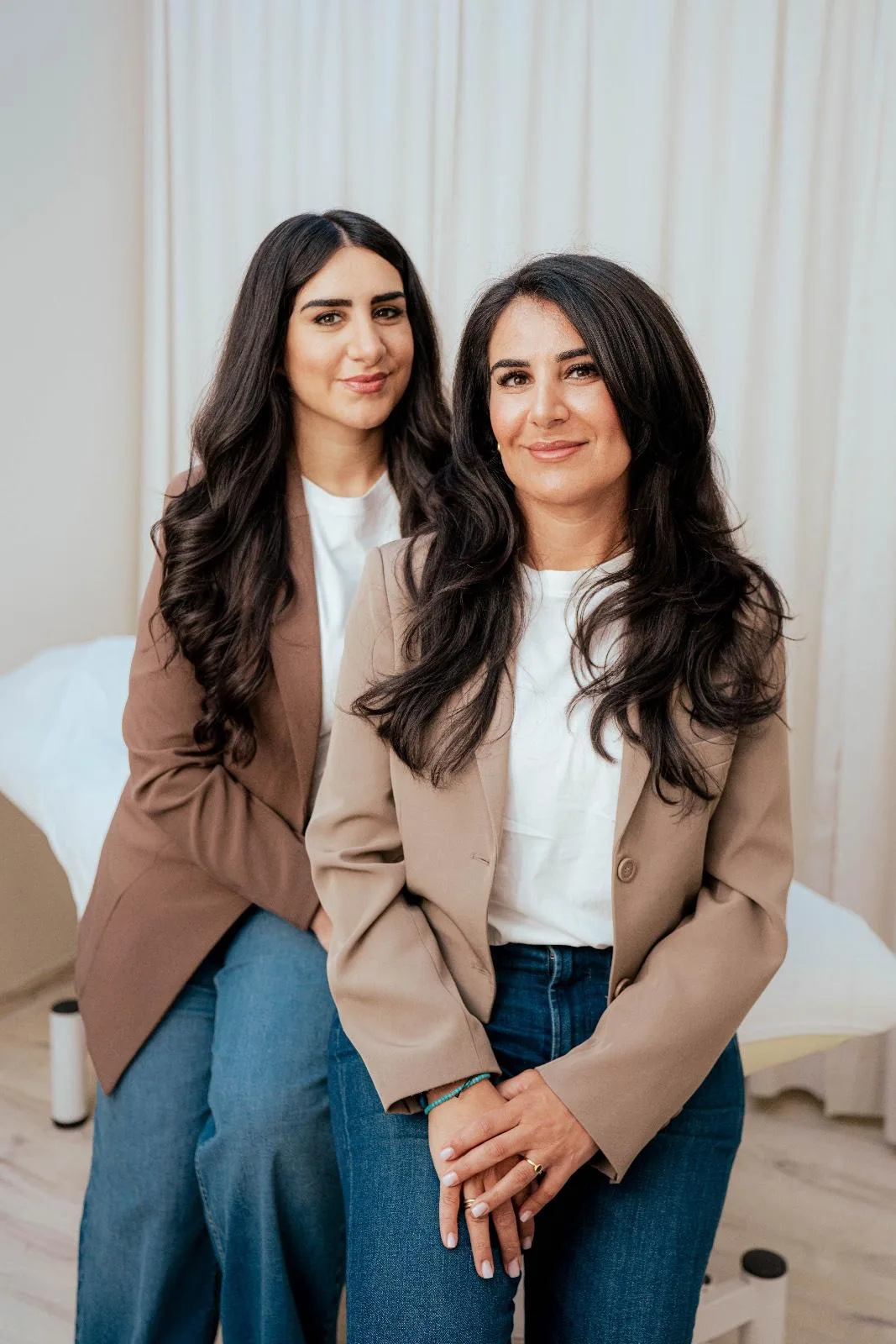 Özlem und Berfin, Gründerinnen der Beauty & Laser Bar in Köln